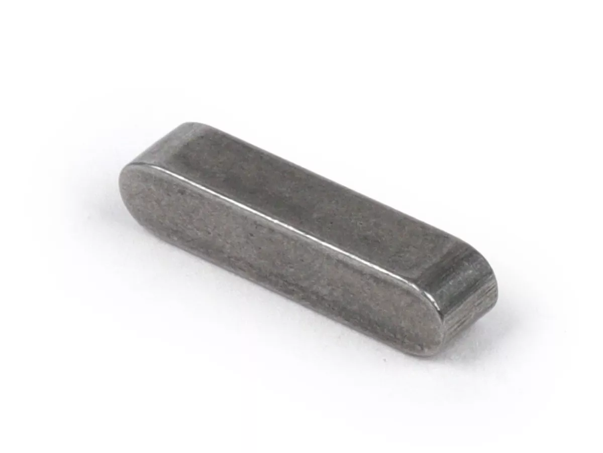 Crescent key (feather key) -KINGWELLE 4x4x18mm- used for crankshaft/clutch Kingshaft for Vespa Largeframe PX