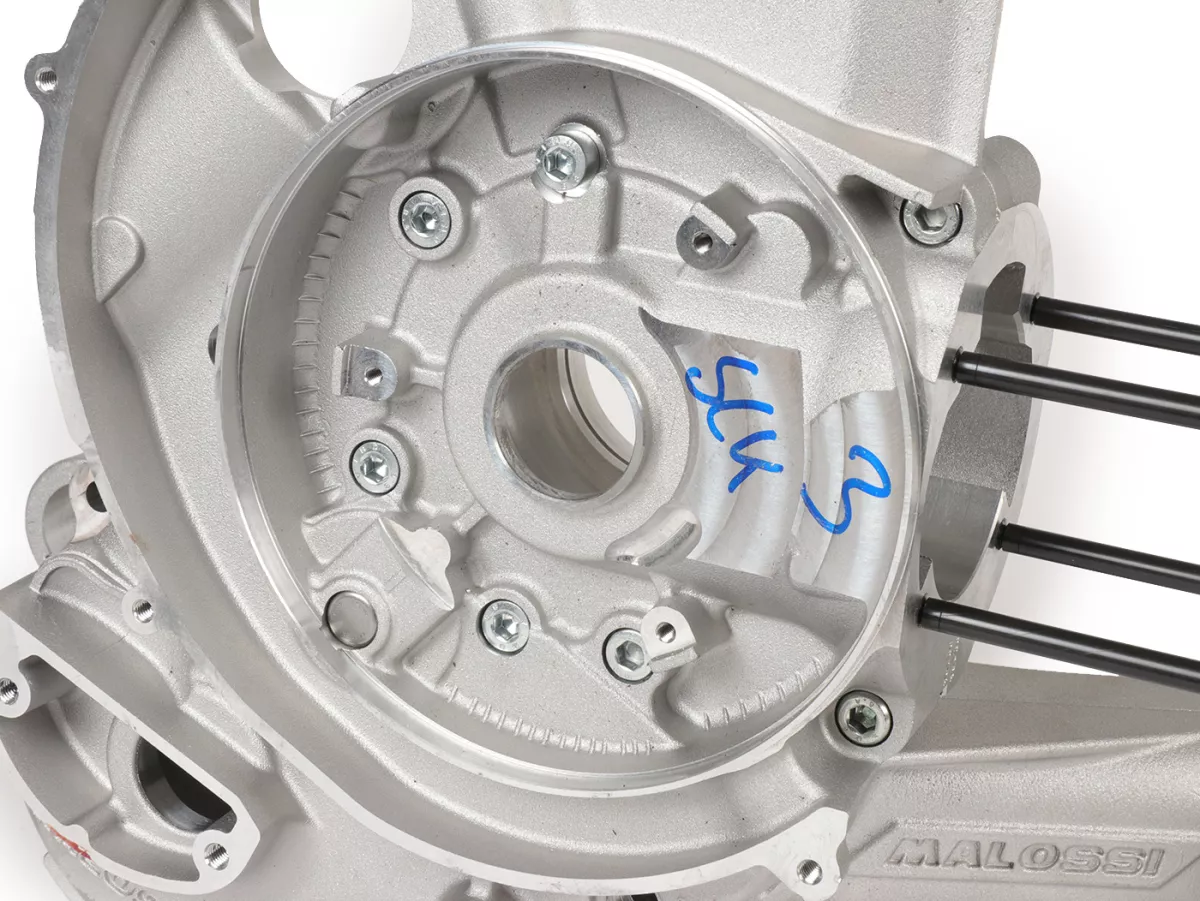 Cárter motor -MALOSSI VR-One, admisión válvula de láminas, cigüeñal dentado para cigüeñal hasta 64mm de carrera- utilizado para Quattrini M1X/M1XL, BGM177, Malossi 187MHR- Vespa PX80, PX125, PX150, LML Star/Stella 125/150 Elestart