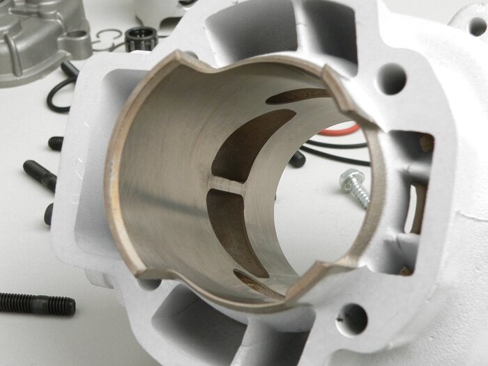 Cilinder -MALOSSI 77 ccm MHR grote boring (39,3mm slag)- Piaggio LC 2-takt