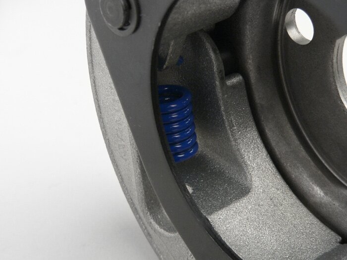 Embrague -MALOSSI Fly- Honda 150cc (tipo FES, NES), YAMAHA Aerox 155 NVX (2017-, Euro4), NMax 125 (-2016, Euro3, E353E), NMax 125 (2017-, Euro4, E3X7E), NMax 155 (-2016, Euro3), NMax 155 (2017-, Euro4), Tricity 125 (2017-, Euro4, E3V8E), Tricity 155 (2017