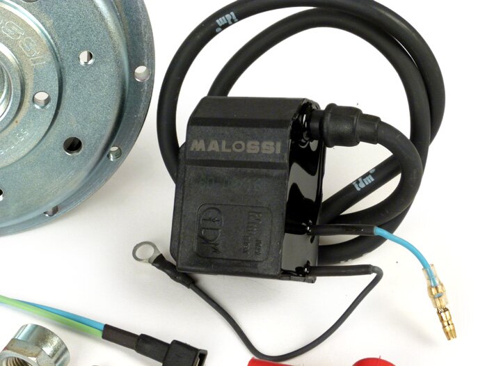 Encendido -MALOSSI VesPower MK2- Vespa PX - Momento de inercia 28 kg/cm² (1200gr.)