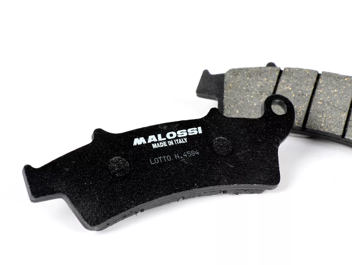 Plaquettes de frein -MALOSSI- Sport - homologué - 117,5x40,1mm - APRILIA Atlantic 125-300, Scarabeo 125, PIAGGIO Beverly 350, MALAGUTI Madison 250, KYMCO Grand Dink 125, People 125-300, Super Dink 125-300, X-Town 125, DT X360