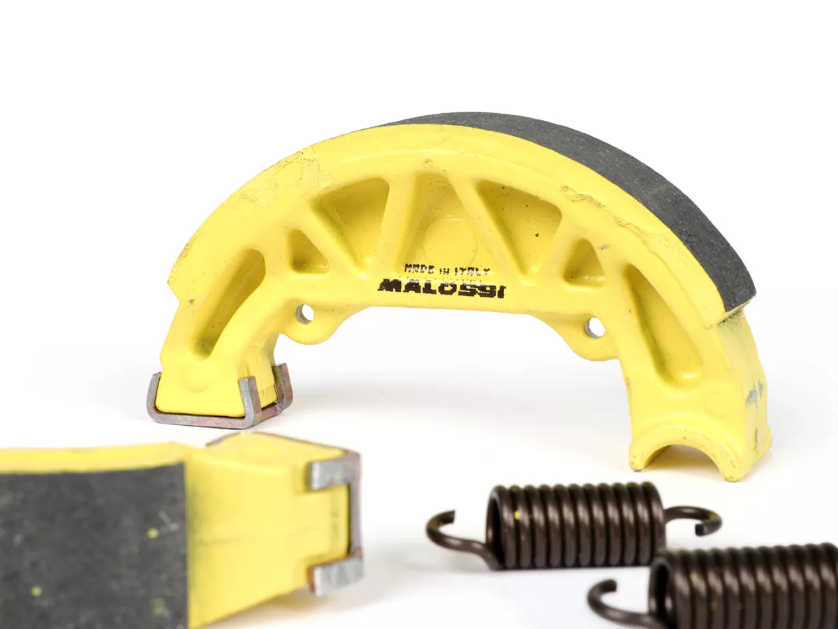 Ganasce freno BRAKE POWER -MALOSSI- Ø=100x20mm, senza scanalatura- PIAGGIO TPH 50, NRG MC2 50, NRG 50, NTT 50, Sfera 50 RST, Sfera 80, Zip 50, GILERA Storm 50, Easy Moving 50