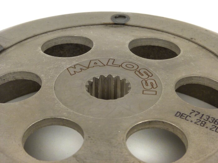 Cloche d’embrayage -MALOSSI Maxi Wingbell (Ø=145mm)- APRILIA Leonardo 300, MBK 250 Skyliner, Majesty (2000-), Kilibri 300, YAMAHA 250 X-Max, X-City,Versity 300 - YAMAHA/MINARELLI 250-300cc ie