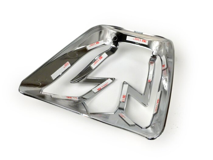 Rücklichtgitter -MOTO NOSTRA- Vespa Sprint 50-150 (-2017), Primavera 50-150 (-2017) - chrom