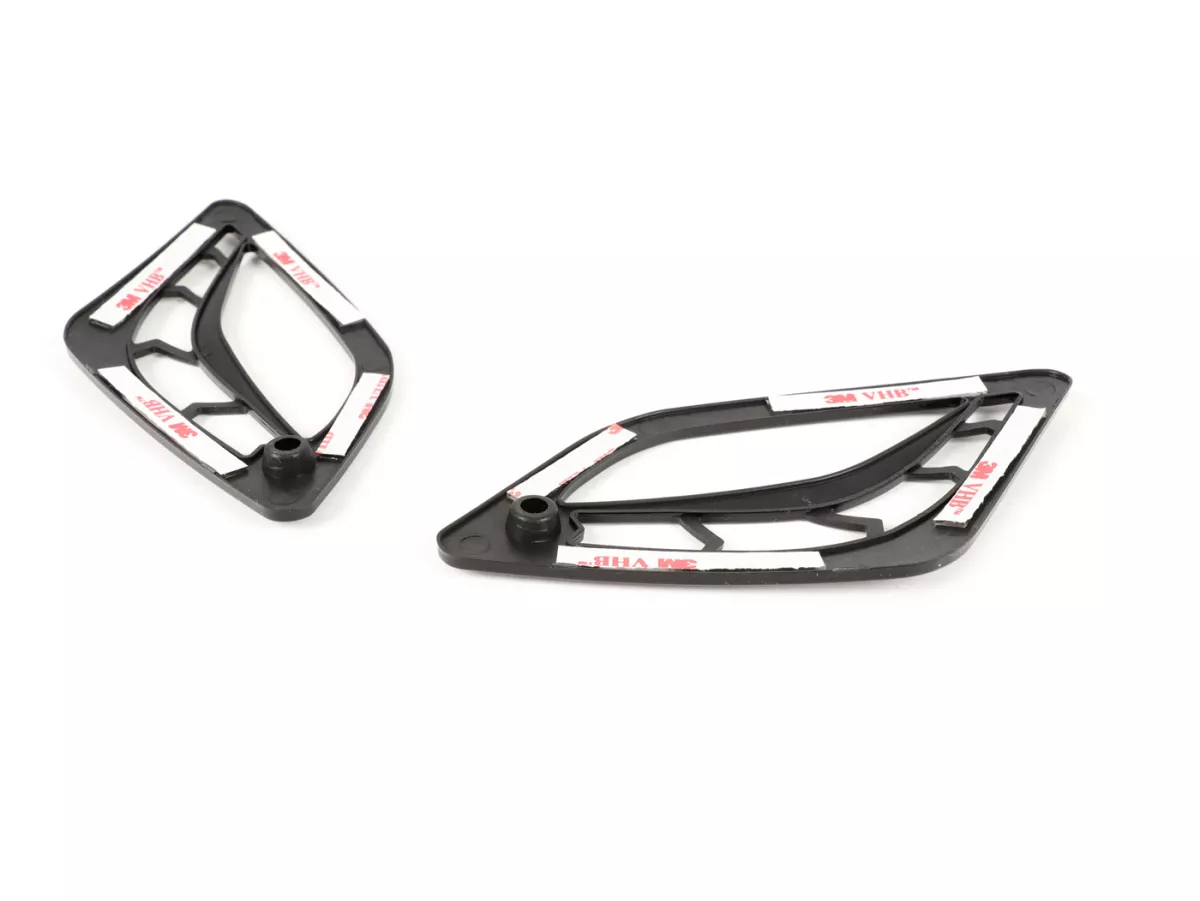 Knipperlichtrooster -MOTO NOSTRA- Vespa GT, GTL, GTV, GTS 125-300 - achter - glanzend zwart