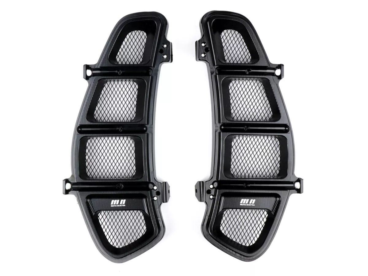 Bagageruimte rooster - ventilatieroosterset -MOTO NOSTRA, CNC, glanzend zwart- Vespa GT 250 (ZAPM45102), Vespa GT L 125 (ZAPM31100, ZAPM31101), Vespa GT L 200 (ZAPM31200), Vespa GTS 125 (ZAPM31300, ZAPMA3100, ZAPMA3200), Vespa GTS 150 (ZAPMA3200, ZAPMA310