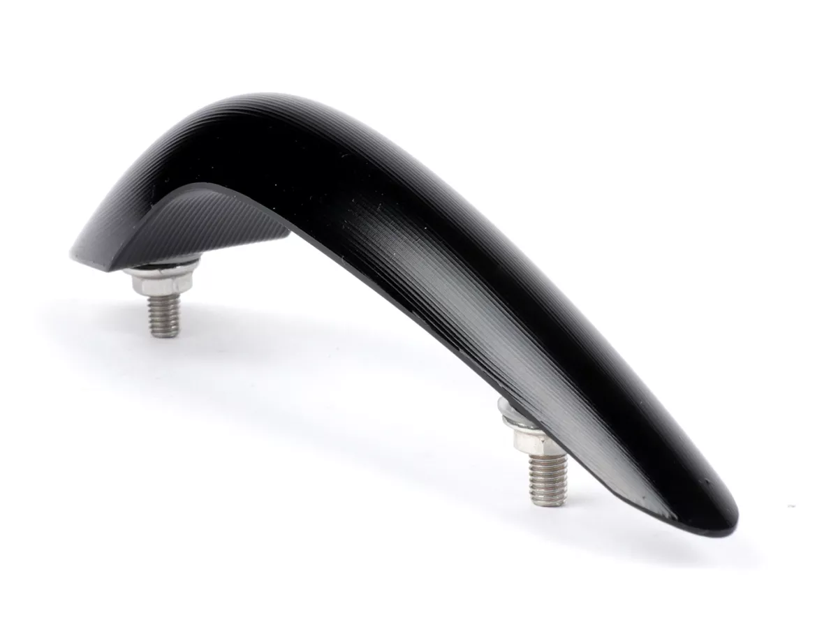 Crête -MOTO NOSTRA, CNC, noir brillant- Vespa GTS 125 (ZAPMA3700), Vespa GTS HPE 300 (ZAPMA3600, ZAPMD310), Vespa GTS Super 125 (ZAPMA3700), Vespa GTS Super HPE 300 (ZAPMA360, ZAPMD3100) - jusqu'en 2022