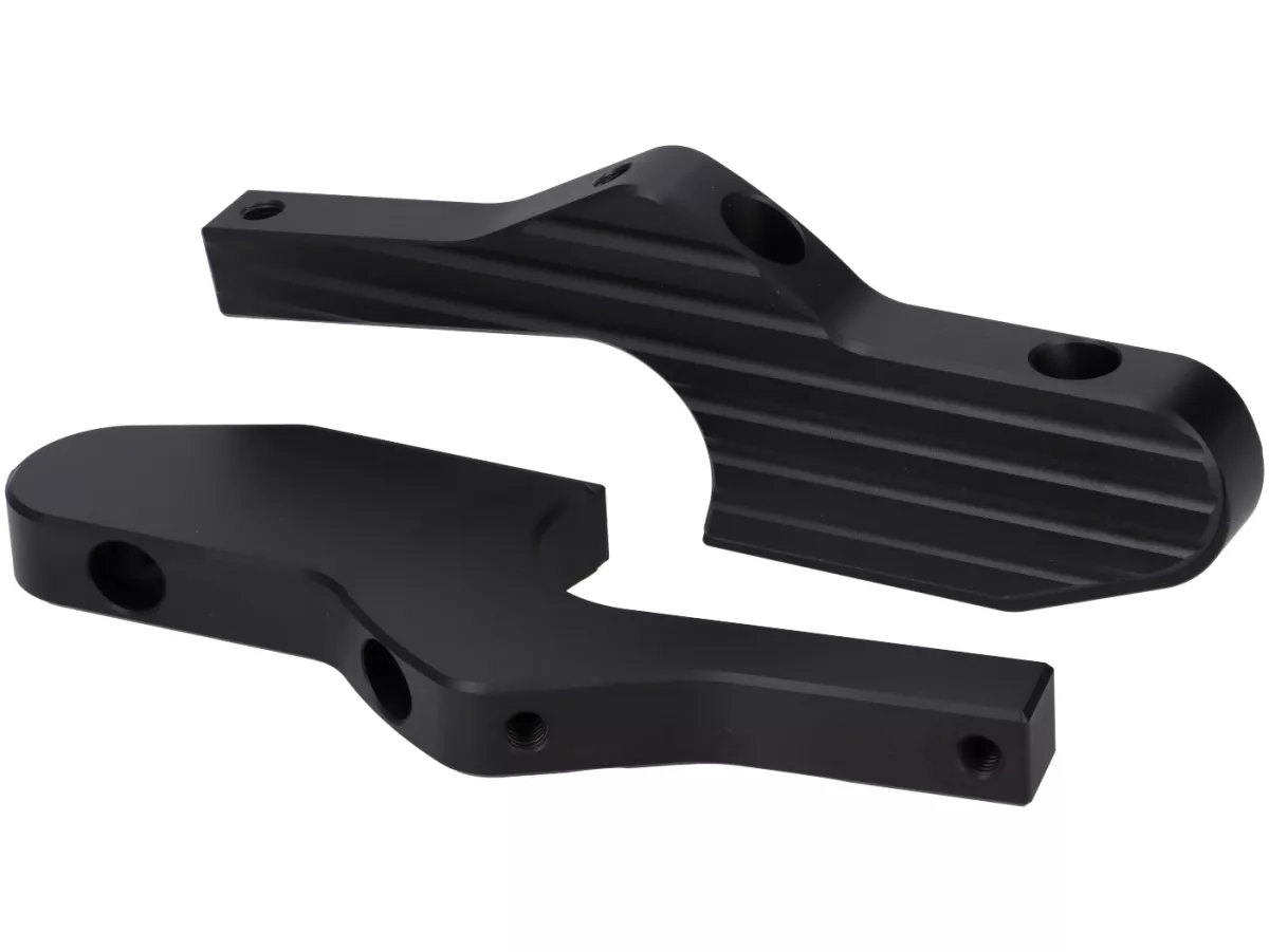 Adaptateur de repose-pieds passager -MOTO NOSTRA, CNC, noir mat- Vespa GT, GTL, GTS, GTV 125-310