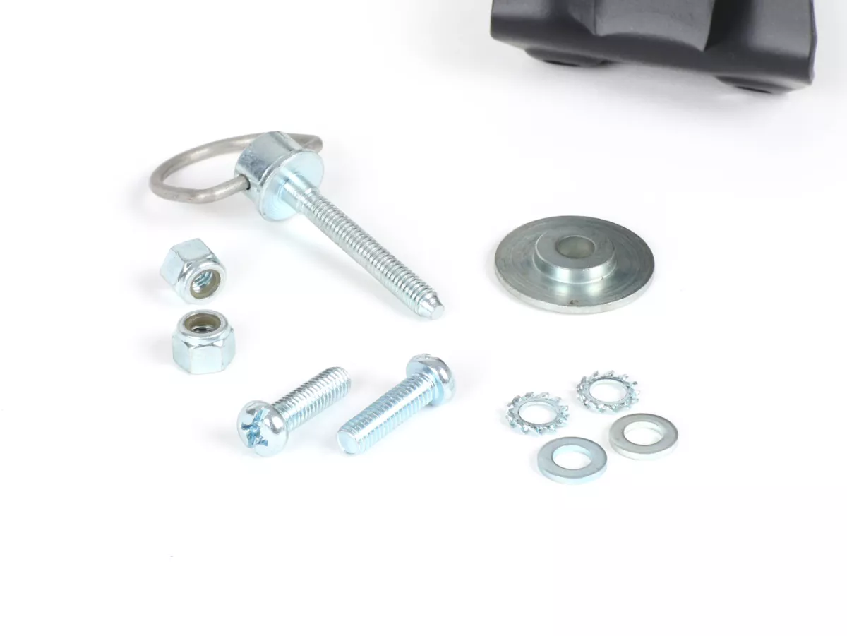 Topcase support rear (for genuine Piaggio Topcase) -MOTO NOSTRA, with pillion grab handle- Vespa Primavera 50 (ZAPC53100, ZAPC53200), Vespa Primavera 125 (ZAPM81100), Vespa Primavera 150 (ZAPM81200), Vespa Sprint 50 (ZAPC53101, ZAPC53201), Vespa Sprint 12