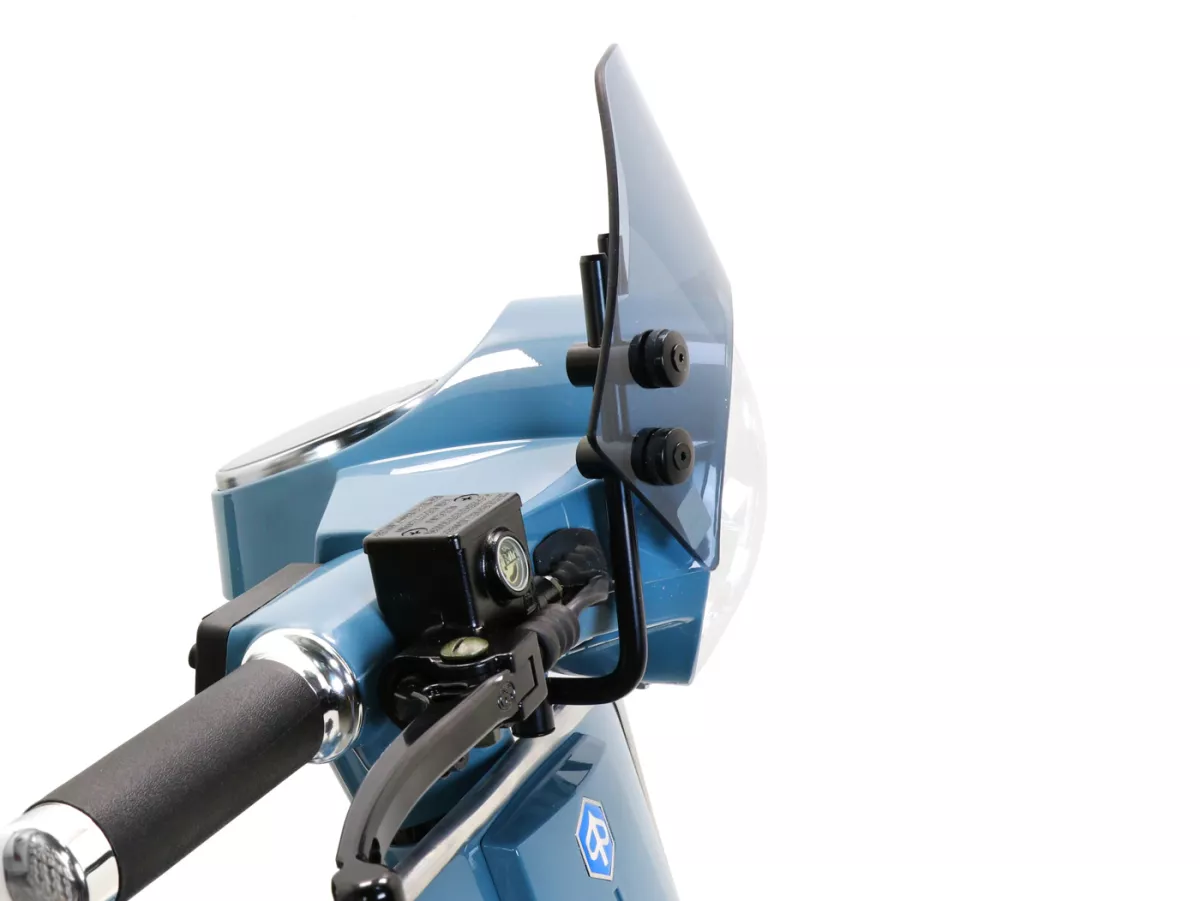Windscherm met zwarte beugels -MOTO NOSTRA, b=300mm, h=105mm- Vespa PX80, PX125, PX150, PX200, LML 125/150 Star/Stella - grijs getint