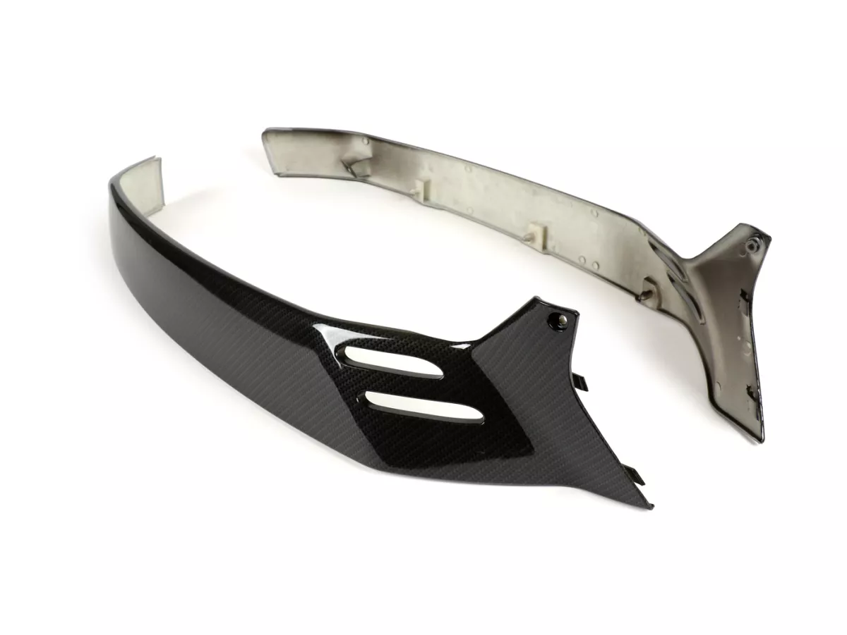 Kit carénage latéral -MOTO NOSTRA- carbon style - Vespa GTS 125 (ZAPM31300), Vespa GTS 250 (ZAPM45100, ZAPM45101), Vespa GTS 300 (ZAPM45200, ZAPM45202), Vespa GTS Super 125 (ZAPM45300, ZAPM45301), Vespa GTS Super 300 (ZAPM45200, ZAPM45202), Vespa GTS Supe