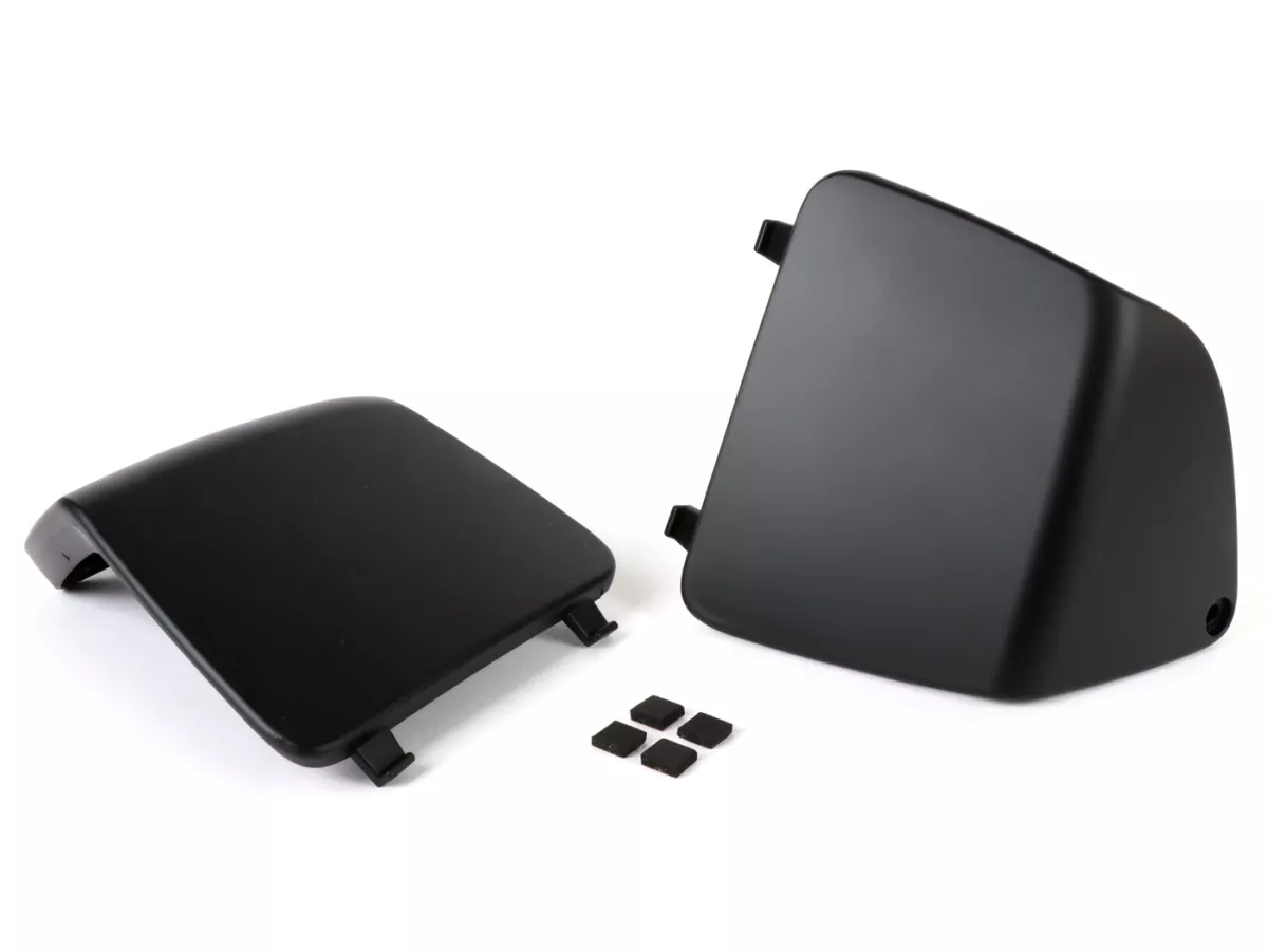 Onderhoudskleppenset voor binnenbekleding beenschild -MOTO NOSTRA- Vespa GT, GTL, GTV, GTS 125-300 (03-22), HPE, Supertech, Supersport, Touring - (afdekking voor koelwateraansluiting / zekeringen) - zwart mat