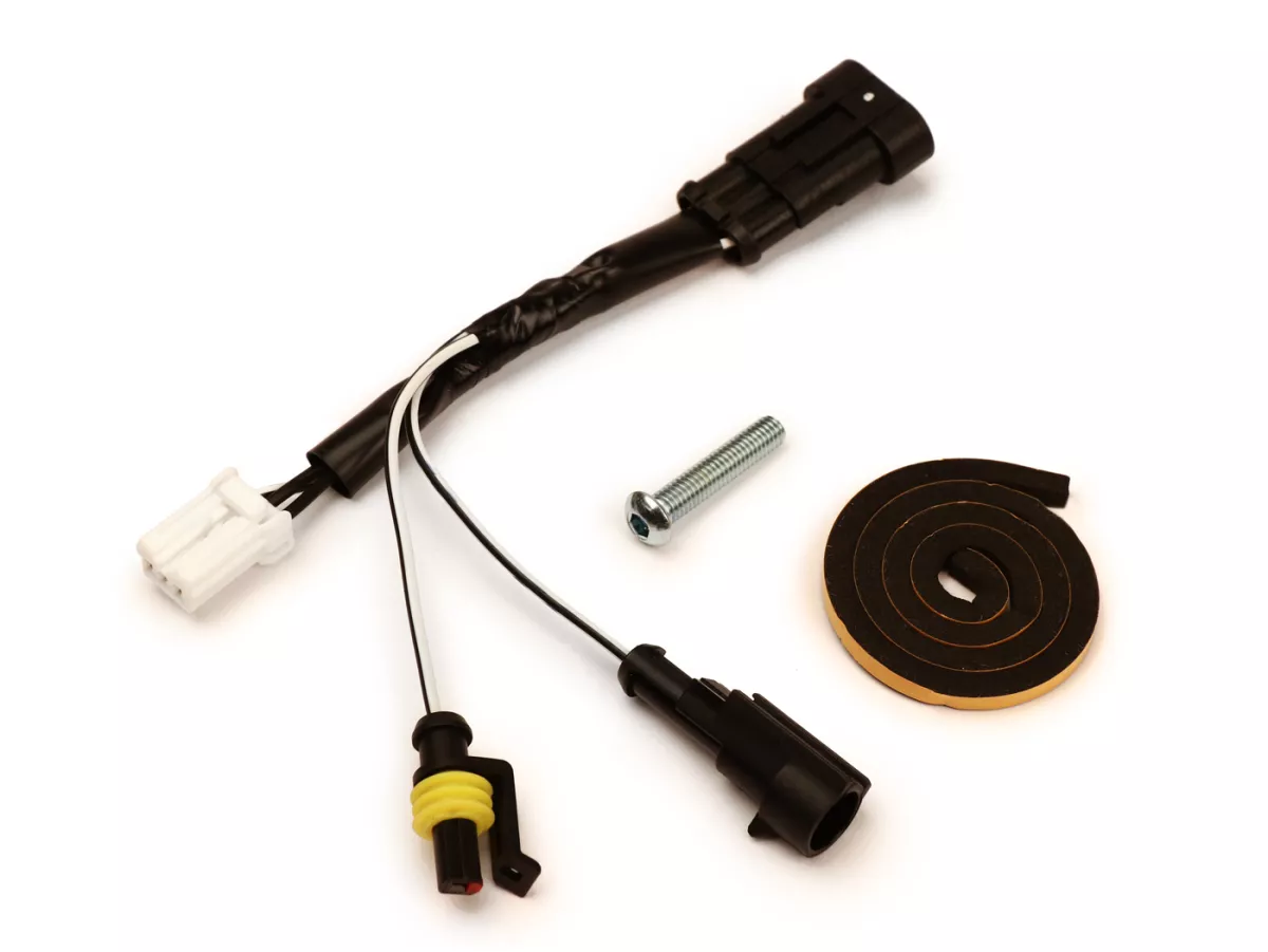 Feu arrière avec support de montage -MOTO NOSTRA, LED 'Boulder'- Vespa GTS (2019-2022) GTS125 iGet, GTS300 HPE, GTS SUPER 125/300 HPE, GTS SUPERSPORT 125/300, GTS SUPERTECH 125/300 HPE - cabochon rouge/ support de montage noir brillant