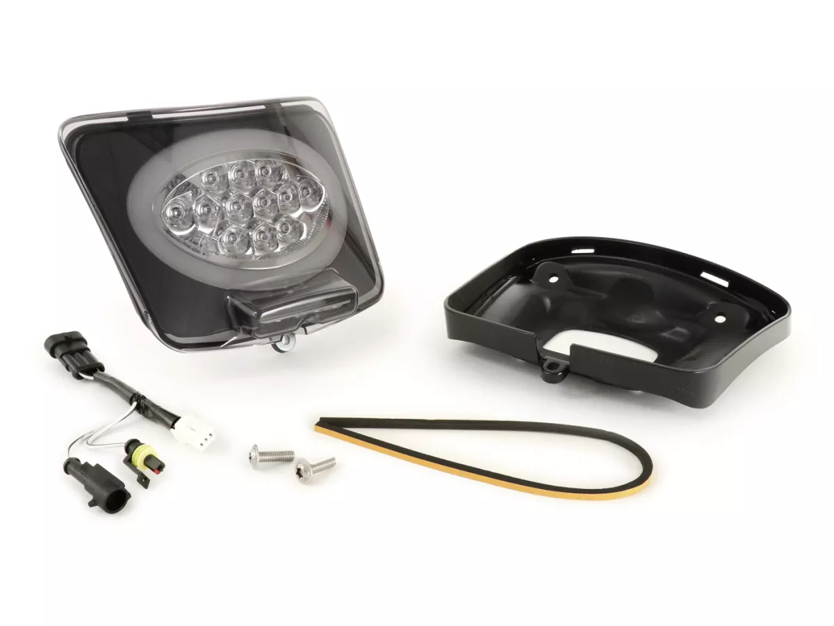 Fanale posteriore con cornice -MOTO NOSTRA, LED 'Slimstyle'- Vespa GTS (2019-2022) GTS125 iGet, GTS300 HPE, GTS SUPER 125/300 HPE, GTS SUPERSPORT 125/300, GTS SUPERTECH 125/300 HPE - Vetro nero/ cornice nera lucida