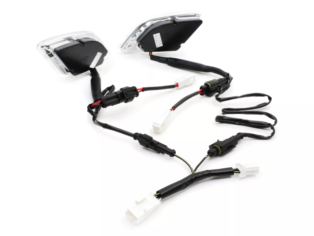 Set indikator depan + belakang -MOTO NOSTRA (hingga 2014) lampu berjalan LED dinamis, lampu berjalan siang hari depan + lampu posisi belakang (tanda-E) - Vespa GT, GTL, GTV, GTS 125-300 - putih
