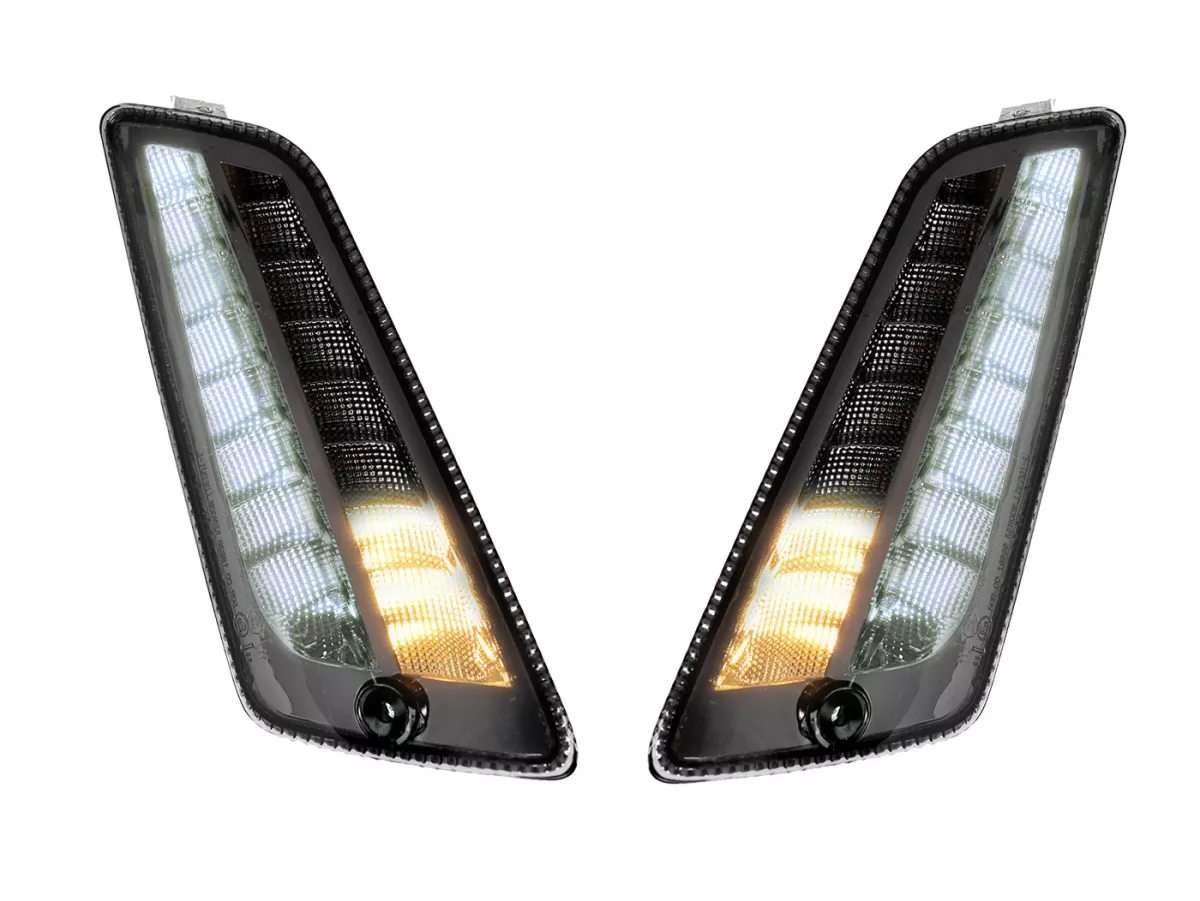 Knipperlichtenset voor -MOTO NOSTRA 2K22 (2014-2022) dynamisch LED-looplicht, dagrijlicht (E-markering)- Vespa GT, GTL, GTV, GTS 125-300 - gerookt