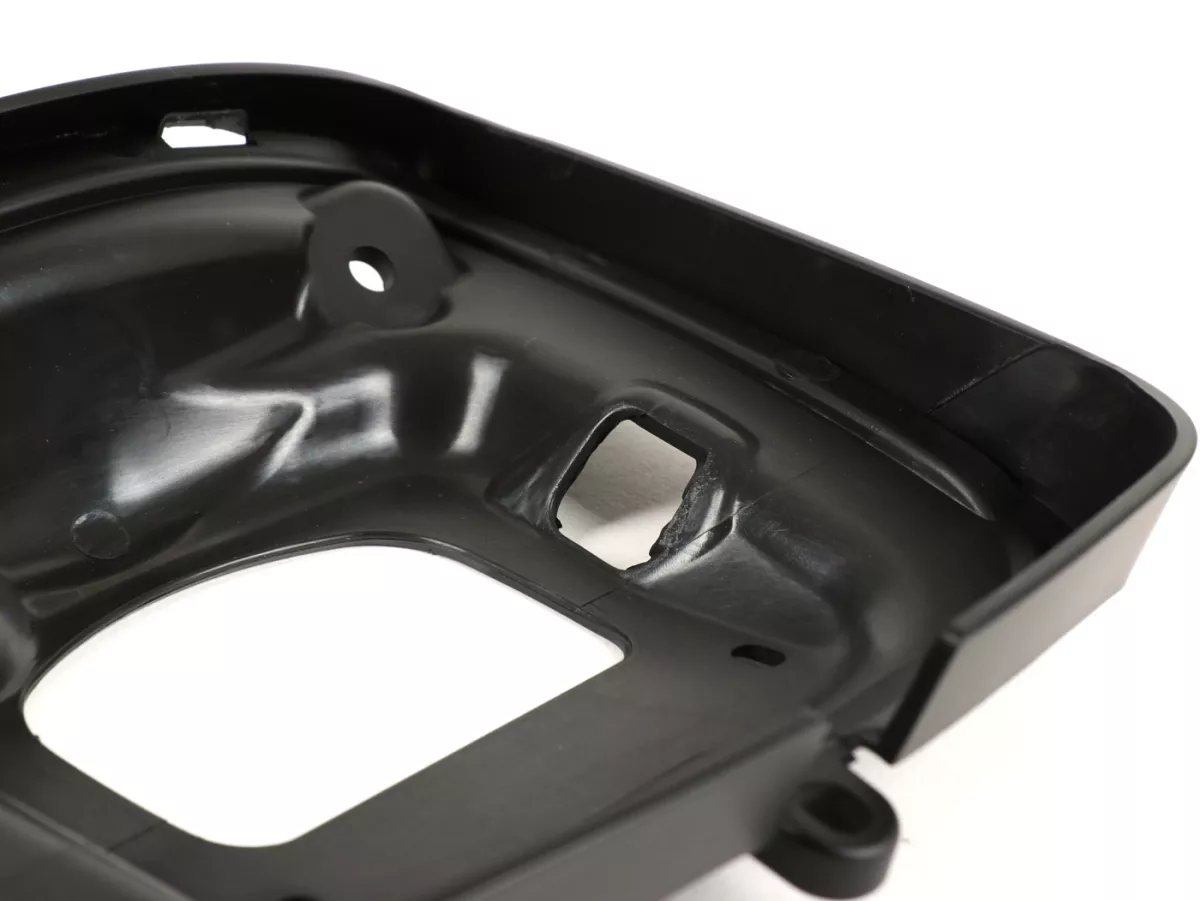 Achterlichtframe -MOTO NOSTRA, mat zwart- Vespa GTS 125 (ZAPMA3100, ZAPMA3200), Vespa GTS 150 (ZAPMA3200, ZAPMA3100), Vespa GTS 250 (ZAPM45100), Vespa GTS 300 (ZAPM45200, ZAPM45202, ZAPMA3300), Vespa GTS Super 125 (ZAPM45300, ZAPMA3100, ZAPMA3200, ZAPM4