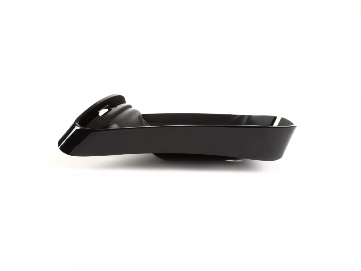 Rangka lampu belakang -MOTO NOSTRA, hitam mengkilap- Vespa GTS 125 (ZAPMA3100, ZAPMA3200), Vespa GTS 150 (ZAPMA3200, ZAPMA3100), Vespa GTS 250 (ZAPM45100), Vespa GTS 300 (ZAPM45200, ZAPM45202, ZAPMA3300), Vespa GTS Super 125 (ZAPM45300, ZAPMA3100, ZAPMA32