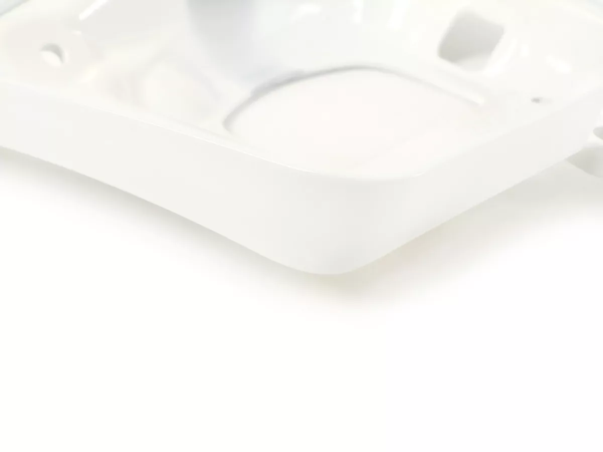 Bakljusram -MOTO NOSTRA, vit (544)- Vespa GTS 125 (ZAPMA3100, ZAPMA3200), Vespa GTS 150 (ZAPMA3200, ZAPMA3100), Vespa GTS 250 (ZAPM45100), Vespa GTS 300 (ZAPM45200, ZAPM45202, ZAPMA3300), Vespa GTS Super 125 (ZAPM45300, ZAPMA3100, ZAPMA3200, ZAPM453