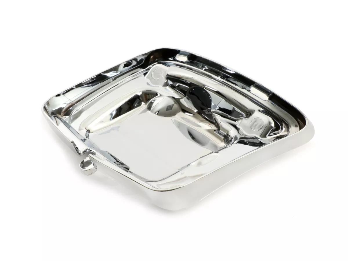 Rangka lampu belakang untuk konversi -MOTO NOSTRA untuk pemasangan tipe lampu belakang baru dari tahun 2014 pada kendaraan hingga tahun 2014- Vespa GT, GTS 125-300, GTL (-2014) - berlapis krom