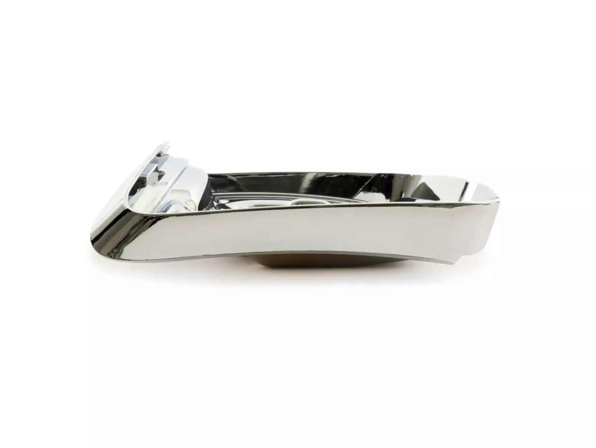 Rangka lampu belakang untuk konversi -MOTO NOSTRA untuk pemasangan tipe lampu belakang baru dari tahun 2014 pada kendaraan hingga tahun 2014- Vespa GT, GTS 125-300, GTL (-2014) - berlapis krom