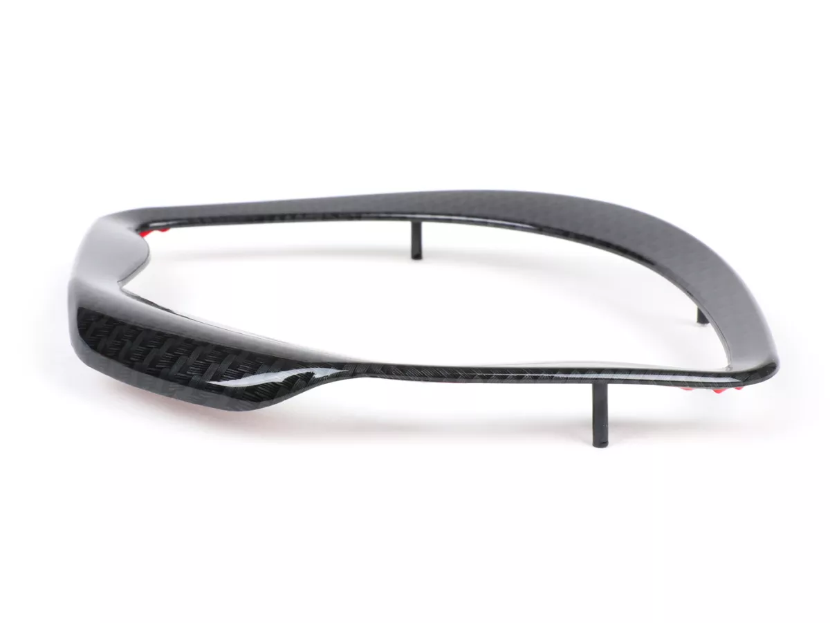 Snelheidsmeterframe -MOTO NOSTRA- carbon stijl - Vespa GTS 125 (ZAPMA3100, ZAPMA3200, ZAPMA3700), Vespa GTS 150 (ZAPMA3200, ZAPMA3100), Vespa GTS 250 (ZAPM45100), Vespa GTS 300 (ZAPM45200, ZAPM45202, ZAPMA3300), Vespa GTS HPE 300 (ZAPMA3600, ZAPMD310), Ve