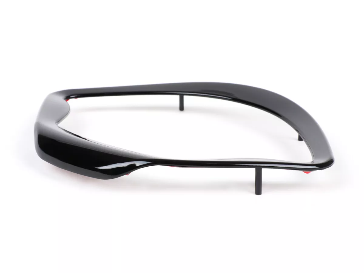 Bingkai speedometer -MOTO NOSTRA- hitam mengkilap - Vespa GTS 125 (ZAPMA3100, ZAPMA3200, ZAPMA3700), Vespa GTS 150 (ZAPMA3200, ZAPMA3100), Vespa GTS 250 (ZAPM45100), Vespa GTS 300 (ZAPM45200, ZAPM45202, ZAPMA3300), Vespa GTS HPE 300 (ZAPMA3600, ZAPMD310),