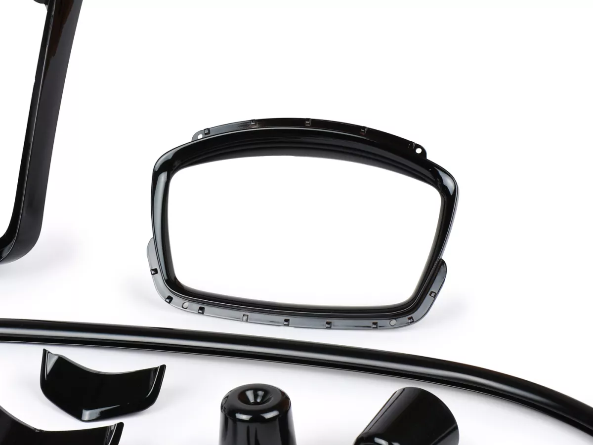 Kit de styling -Moto Nostra Black Collection negro brillante - Vespa GTS 300 Super HPE Supertech (ZAPMA3600), Vespa GTS 125 Supertech (ZAPMA3700)