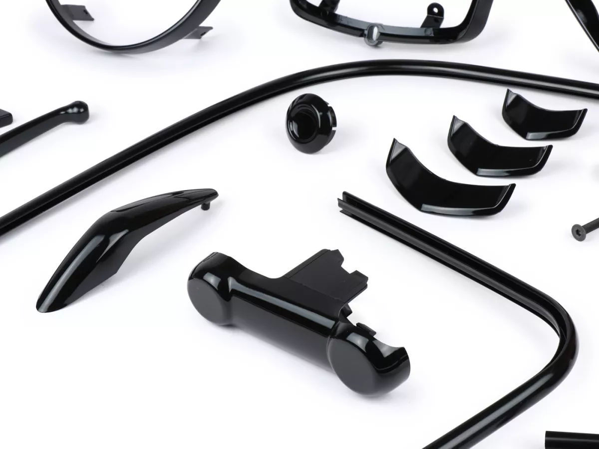 Styling kit -Moto Nostra Black Collection matt shiny - Vespa GTS300 HPE (2019-2022), Vespa GTS 125 IGET (2019-2022)