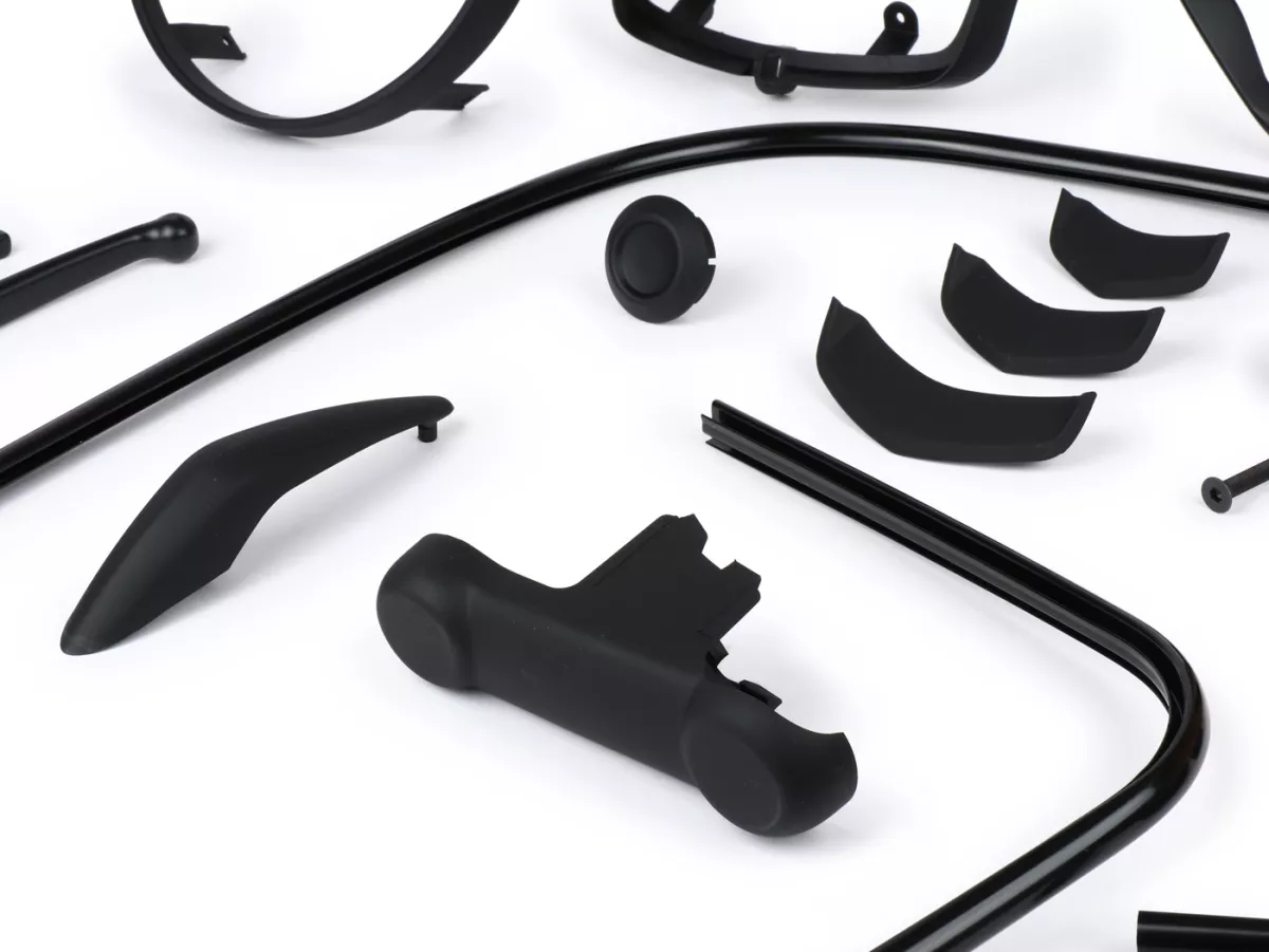 Kit de styling -Moto Nostra Black Collection negro mate - Vespa GTS300 HPE (2019-2022), Vespa GTS 125 IGET (2019-2022)