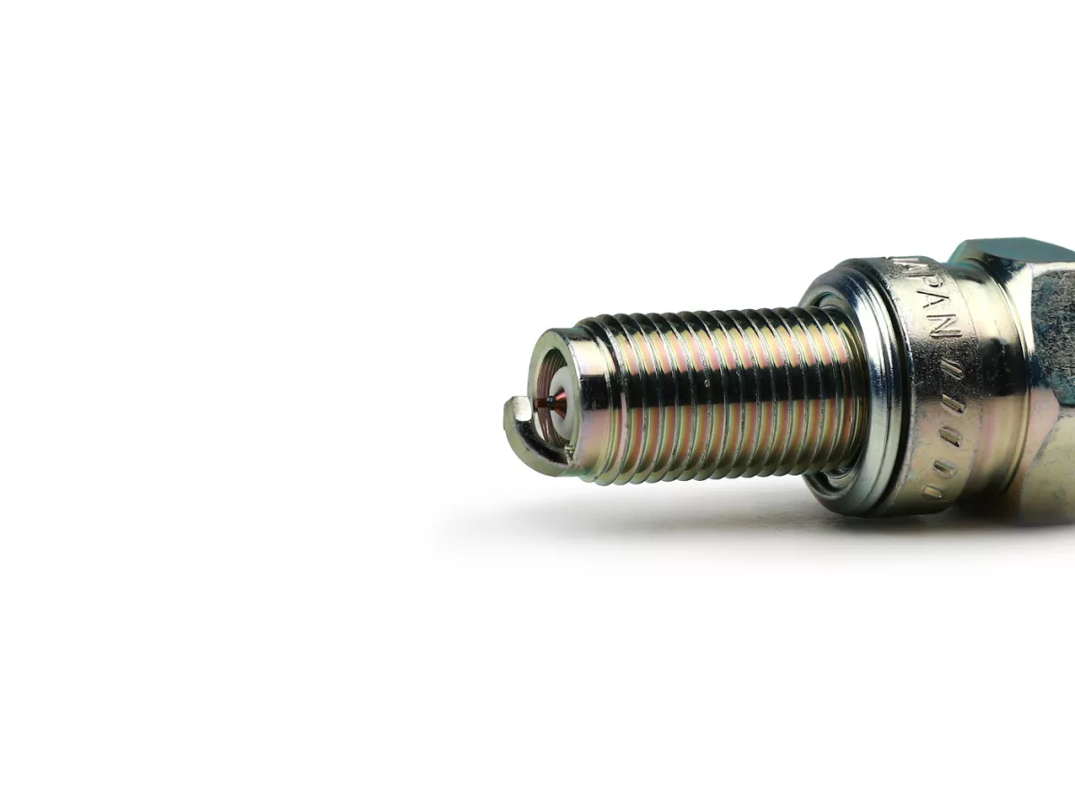Candela -NGK MR- Laser Iridium Premium MR9DI-7 - APRILIA RS 125 (ZD4XAA), RX 125 (ZD4KTA, ZD4KTB), Tuono 125 (ZD4XAB)