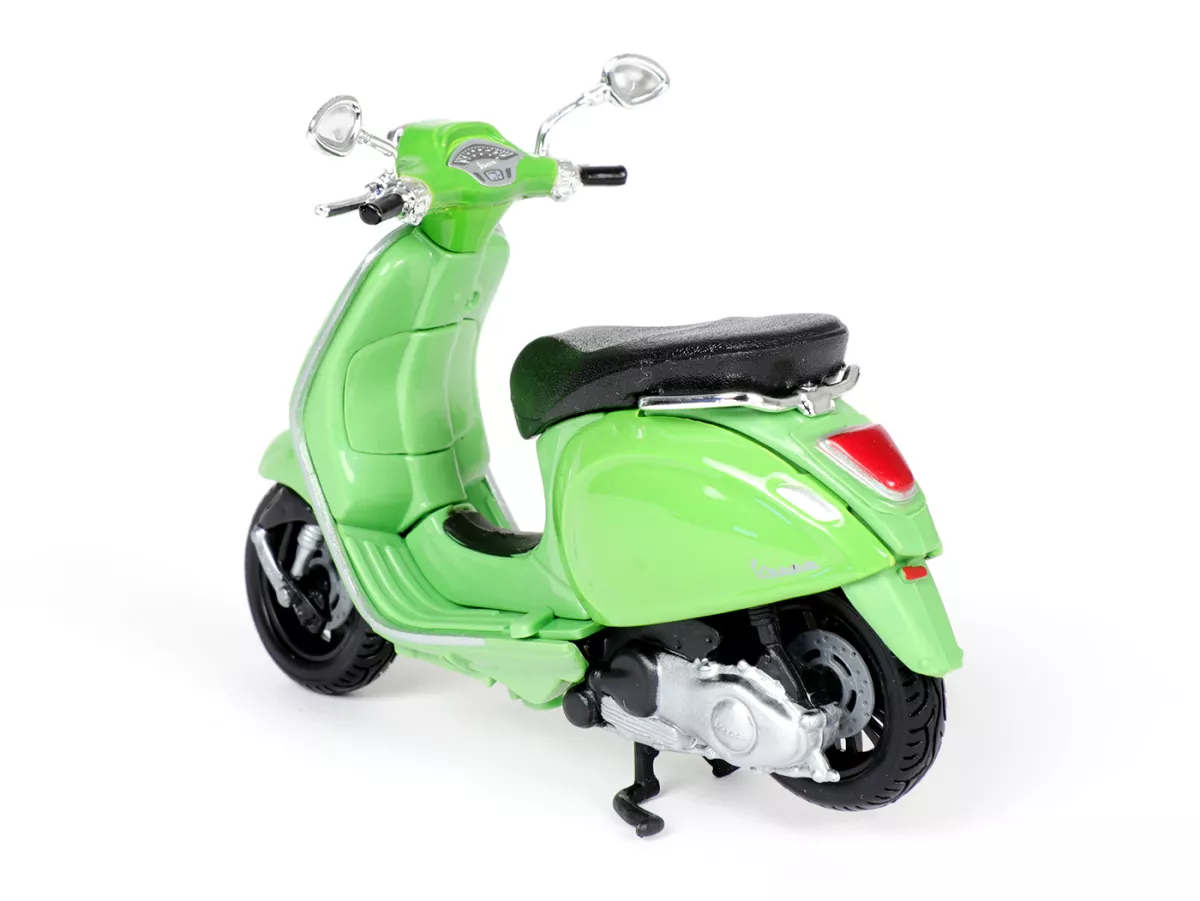 Modèle réduit -MAISTO 1:18- Vespa Sprint 150 ABS (2018)