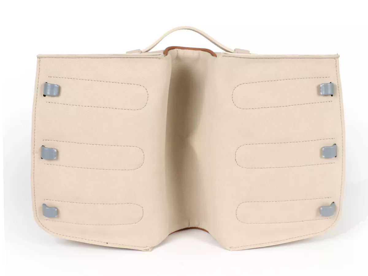 Beenschild tas, leer, binnen, beige -M&R, Made in Italy- Vespa V50, PV125, ET3