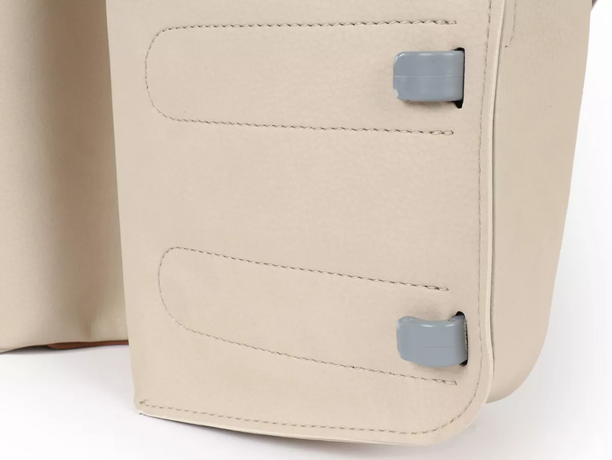 Beenschild tas, leer, binnen, beige -M&R, Made in Italy- Vespa V50, PV125, ET3