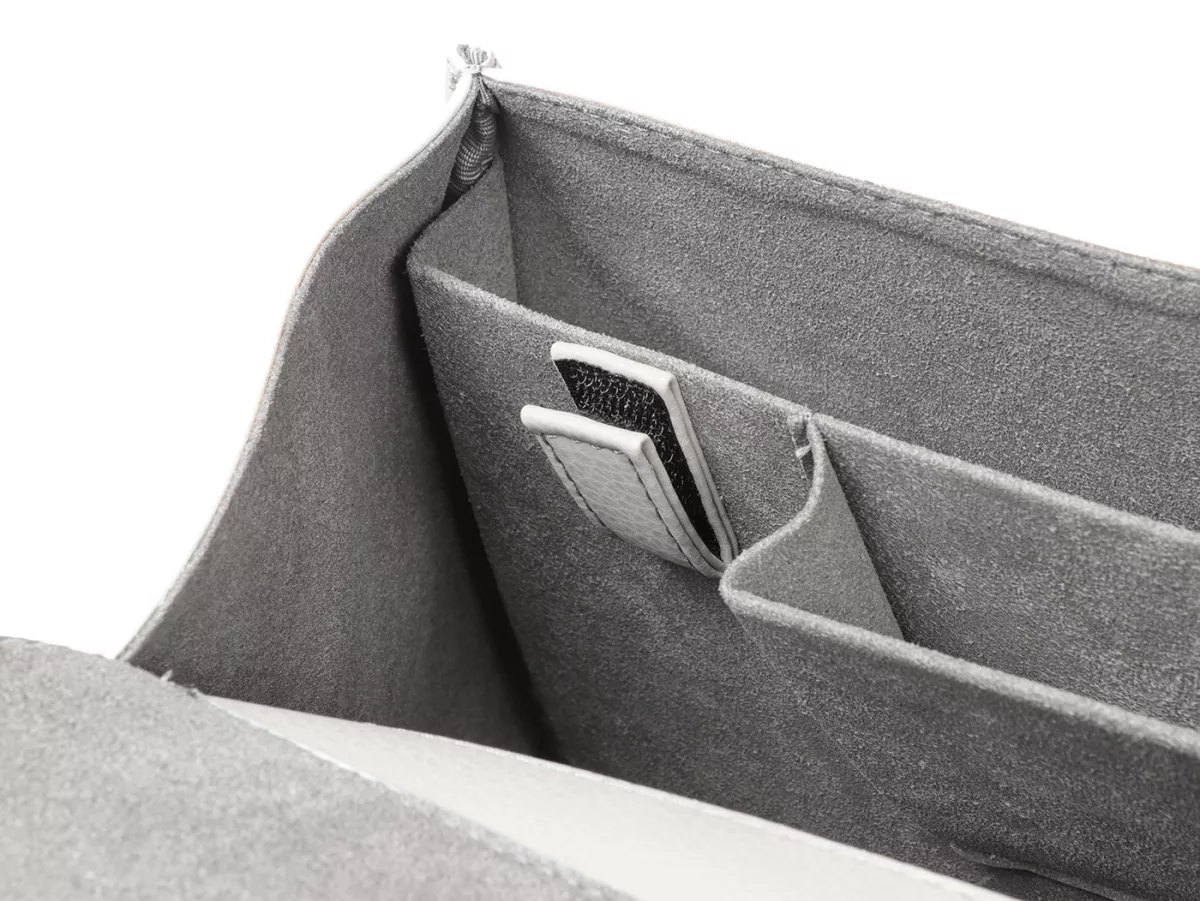 Bolsa cubrepiernas, cuero, exterior, gris -M&R, Made in Italy- Vespa 125 VNA, VNB, Vespa 150 VBA, VBB, Vespa 150 T4 (VGLA, VGLB)