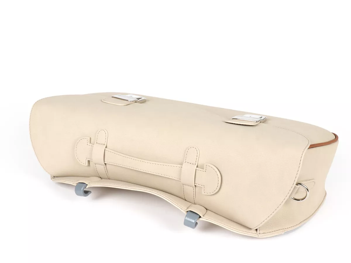 Bolsa cubrepiernas, cuero, exterior, beige -M&R, Made in Italy- Vespa 125 VNA, VNB, Vespa 150 VBA, VBB, Vespa 150 T4 (VGLA, VGLB)