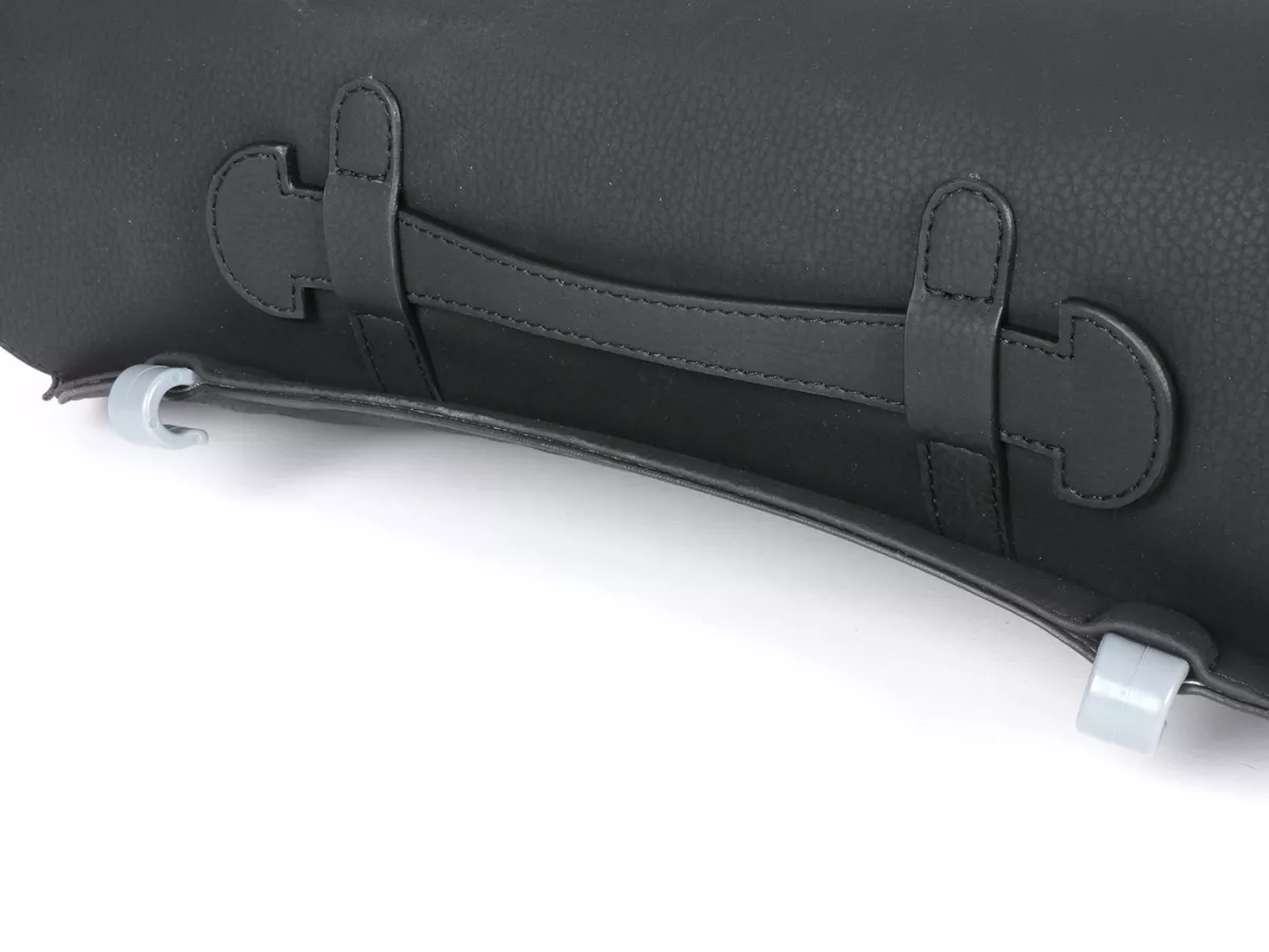 Borsa paragambe, in pelle, esterna, nera -M&R, Made in Italy- Vespa PX