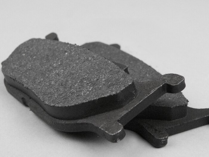 Pastillas de freno -NEWFREN 94,2x41mm- ITALJET Jupiter 250 ccm 2002 (v), LINHAI Main Street 260 ccm 2004 (v), Monarch 160 ccm 2004 (v),MBK Skyliner 250 ccm 2000 (v),YAMAHA Majesty SP DX 250 ccm 1998-1999 (v), Majesty SP 250 ccm DX 2000 (v), Majesty SP 250