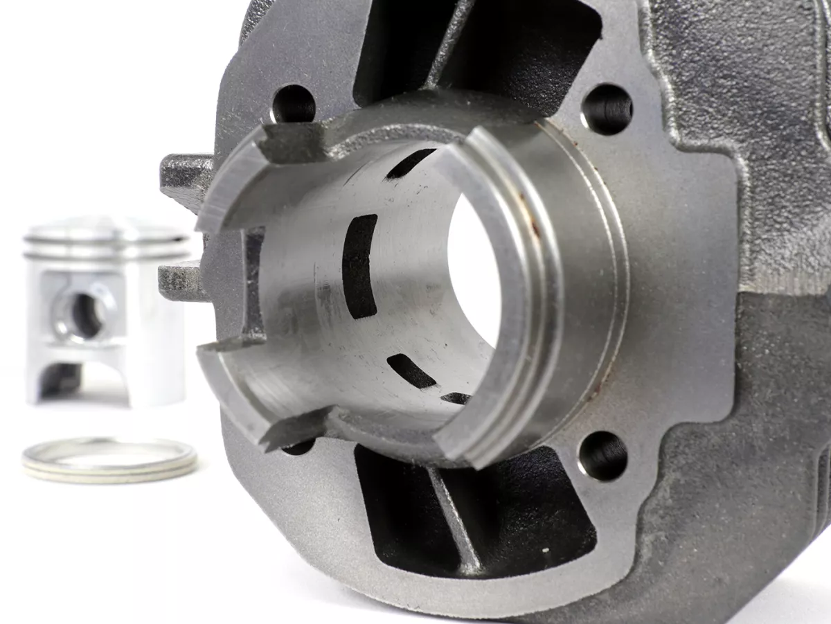 Cylindre -POLINI- 50 ccm Sport - PEUGEOT horizontal AC 2T