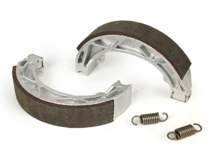 Sepatu rem -POLINI Ø = 140x25mm belakang- Piaggio Fly 50 2T, Piaggio Fly 50 4T (2V), Piaggio Liberty 50 2T, Piaggio Liberty 50 4T (2V), Piaggio Liberty 50IE 4T (IGET 3V), Malaguti Centro 50 4T (4V), Malaguti Centro 50 Sl, Malaguti Ciak 50 4T (4V)