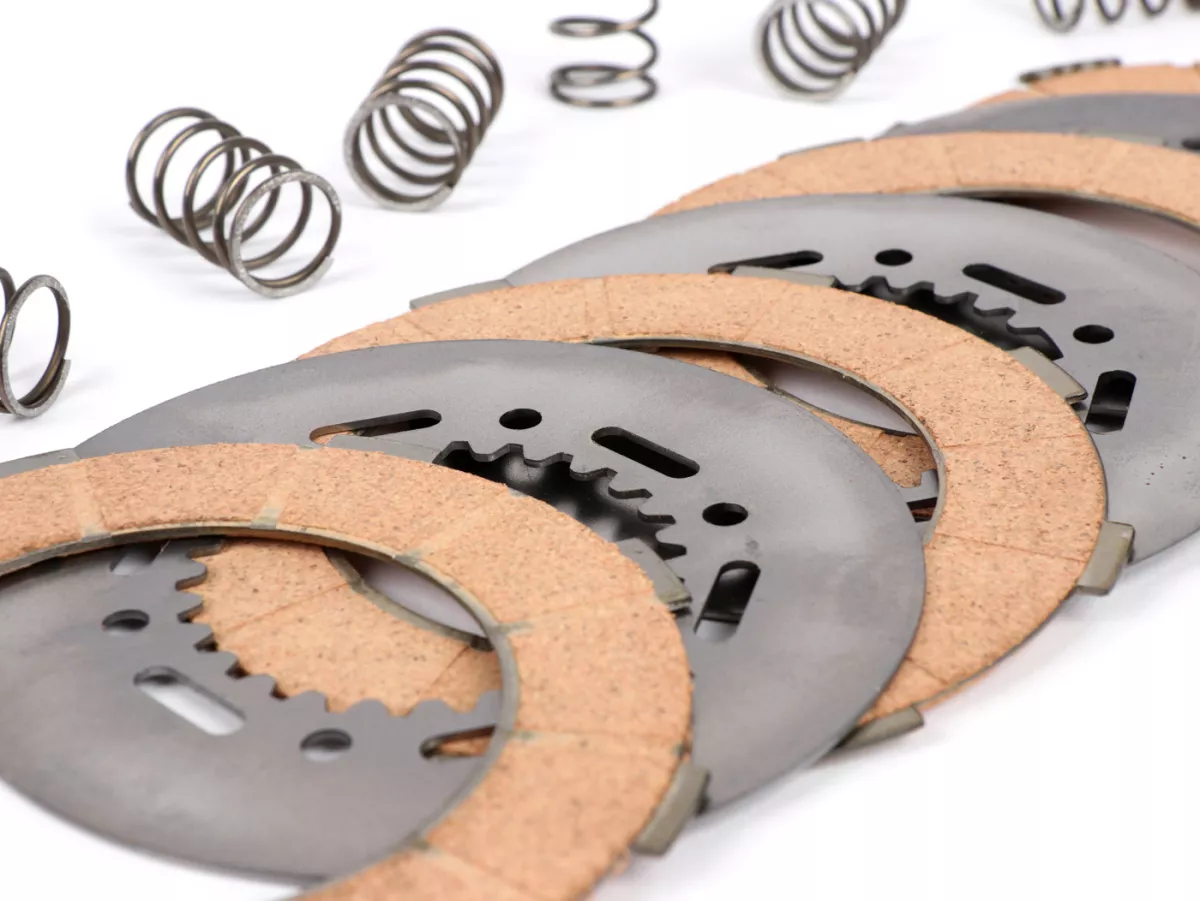 Koppelingsvoeringen -POLINI Vespa type 7 veren (Rally200, PX200, T5 125cc)- 4 schijven (incl. veren en stalen schijven)