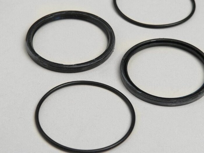 Oil seal set -POLINI Speed Drive- Piaggio 50 cc, Minarelli 50 cc (type Polini Evolution 3/PRE)