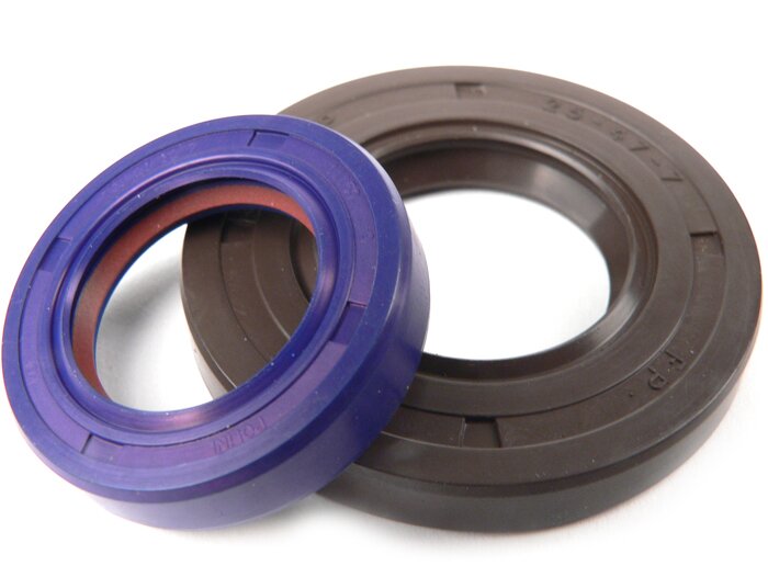 Oil seal set for crankshaft -POLINI Evolution reed valve PTFE/FKM- Vespa V50, PV125, ET3, PK S, (not  PK125 XL2, PK125 ETS) - fits only with crankshaft Polini 52,8mm stroke (P2100034)