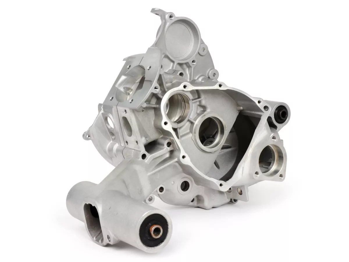 Cárter motor -PARMAKIT estándar- Vespa V50, V90, PV, ET3, PK S, PK XL, Motovespa PK75, rebosadero estándar - sin arranque eléctrico