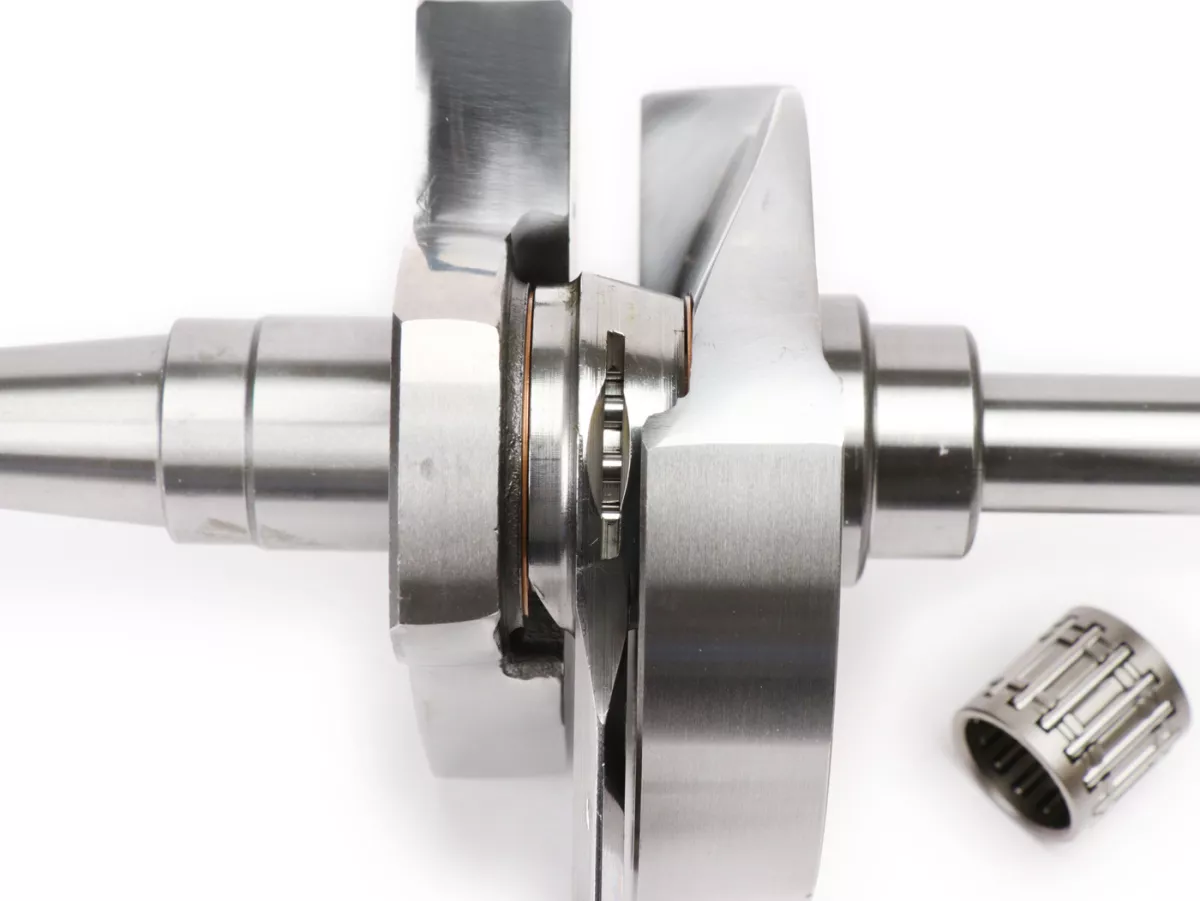 Cigüeñal -PINASCO Racing, corredera giratoria, carrera=57mm, biela=110mm- Vespa PX200, Cosa200 - banda de cigüeñal extra ancha (17.95mm) para cárter motor PN26482041
