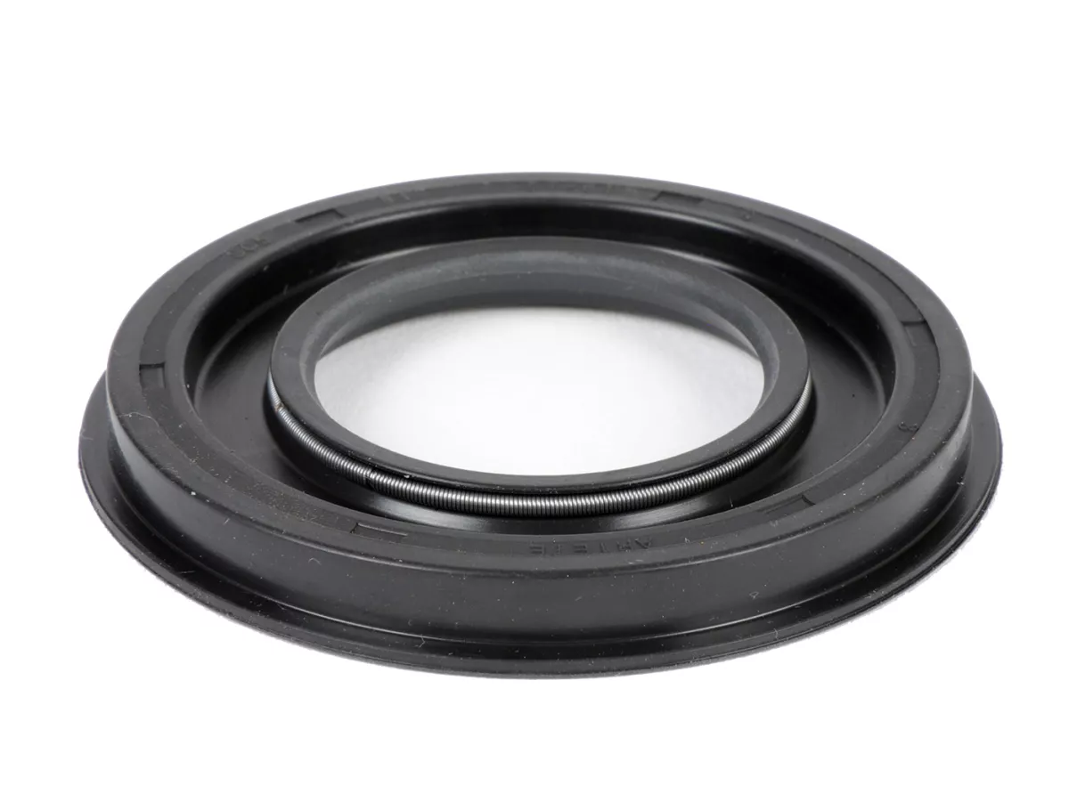 Oil seal 31x57/61x6mm -PINASCO 2.0 engine case- used for crankshaft drive side Vespa PX (from 1984), T5 125cc, Cosa