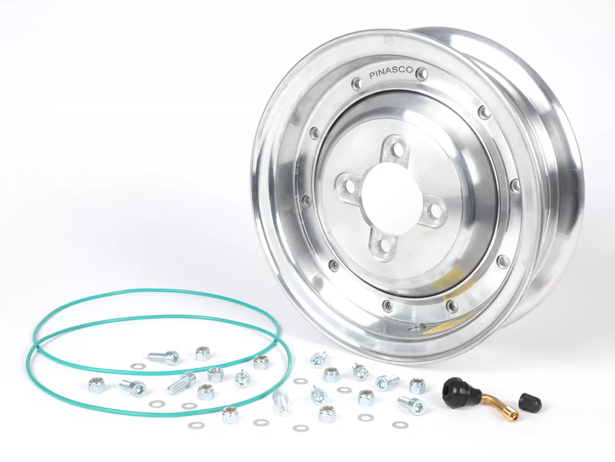 Fälg -PINASCO, V2.0, slanglös 2,15-8 tum aluminium- Vespa (typ 4 hål invändigt) - Wideframe V1-15, V30-33, VU, VM, VN, VNA, VNB, VB, VBA, VBB, Hoffmann, ACMA - Silver
