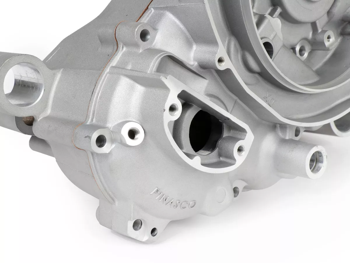 Cárter motor -PINASCO Slave Mega 8x, toma de membrana Ø34mm- Vespa PX200 Elestart