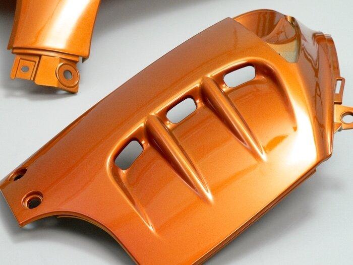 Set di parti della carenatura -EDGE- 13 pezzi - Peugeot Speedfight2- Orangemetallic
